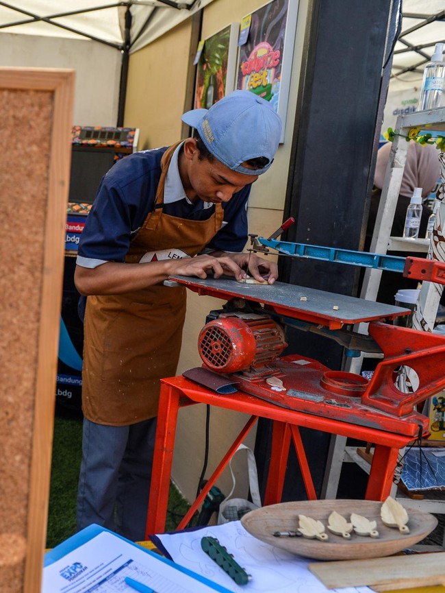 Kreativitas Pelajar SMK Curi Perhatian di Pameran Pendidikan Bandung