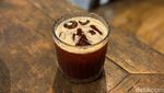 Ngopi di Karawang, Ada Kafe Rumah Jawa yang Estetik dan Cozy!