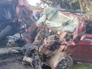 Horor Kecelakaan Wuling Vs Truk di Luwu Tewaskan Penumpang Satu Mobil