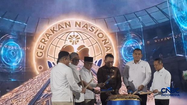Menteri P2MI Mukhtarudin dalam acara Pencanangan Gerakan Nasional Migran Aman  di Aula K.H. Abdurrahman Wahid, Kementerian Pelindungan Pekerja Migran Indonesia/BP2MI, Jakarta, Senin (18/5/2026). (CNBC Indonesia/Chandra Dwi)