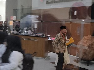 Sempat Minta Pemeriksaan Kasus Haji Ditunda, Muhadjir Effendy Datangi KPK