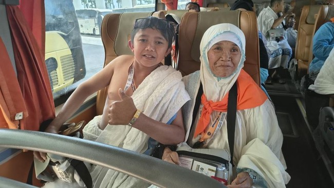Menabung Uang Receh dari Jual Daun Pisang, Mbah Painah Akhirnya Naik Haji