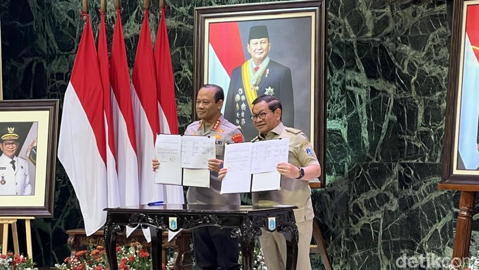 Pemprov DKI Jakarta dan Polda Metro Jaya akan mengelola sekitar 24 ribu CCTV secara bersamaan demi peningkatan keamanan Jakarta. (Adhfar/detikcom)