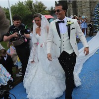 Putri Tyson Fury, Venezuela, jadi sorotan setelah pernikahannya. Selain karena usianya yang baru menginjak tahun ke-16, gaya pengantin dan penampilannya juga menuai perhatian.Foto: Instagram @7noahprice