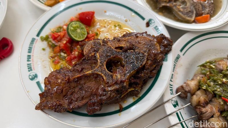 Sate Pak Hartono Sate Pak Hartono