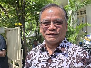 Stafsus Gibran Temui Jokowi di Solo, Dapat Titipan Pesan Ini