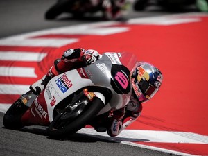 Hasil Moto3 Austria 2026: Veda Ega Finis ke-13, Quiles Juaranya