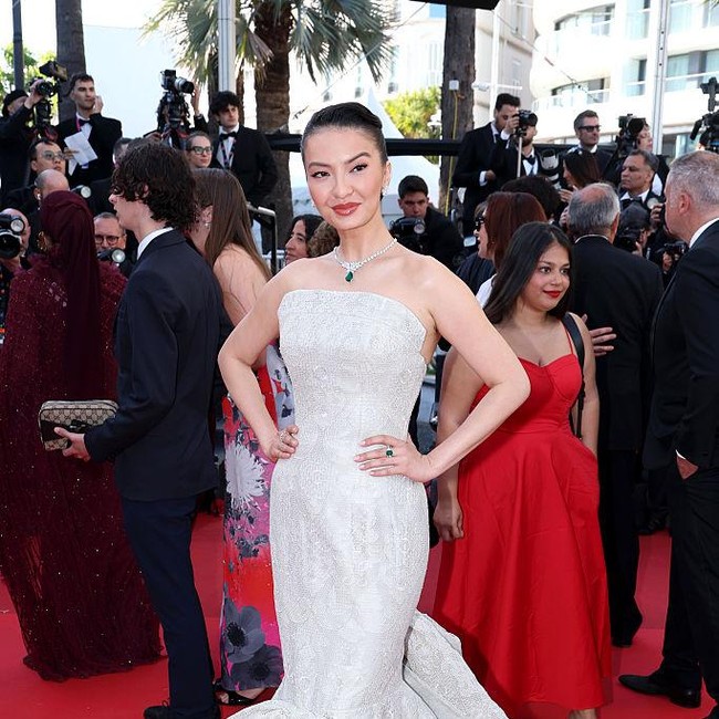 Foto: Raline Shah Hingga Prilly Latuconsina Glamor di Cannes Film Festival 2026