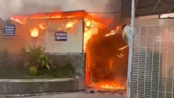 Kebakaran di RS Muhammadiyah (RSM) Ahmad Dahlan Kota Kediri