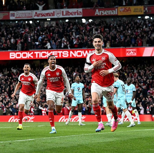 Arsenal Buka Puasa, Kini Klub Mana Terlama Belum Juara Premier League?