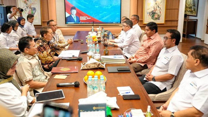 Menteri Kebudayaan RI (Menbud) Fadli Zon melakukan pertemuan bersama Menteri Perumahan dan Kawasan Permukiman RI (PKP) Maruarar Sirait.