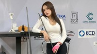 Bagi Nuy Ramdhani menikah itu banyak pertimbangan. Nikah itu gak gampang, tulisnya. (Foto: dok Instagram nurramdhani_ltoto)