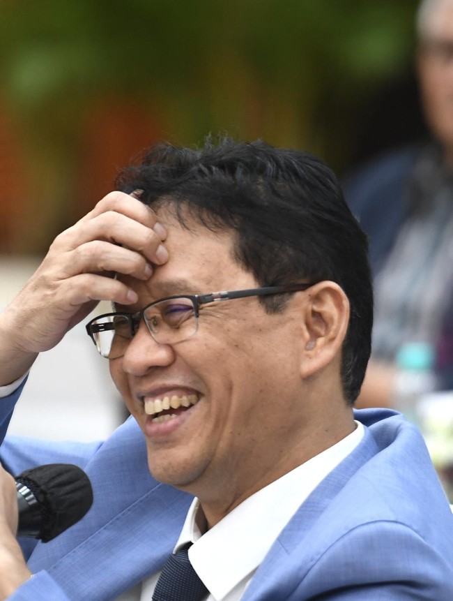 Purbaya Garuk Kepala, APBN April 2026 Defisit Rp164,4 Triliun