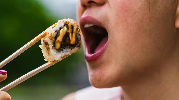 Restoran AYCE Ini Terapkan 'Biaya Muntah' untuk Pelanggan yang Kekenyangan