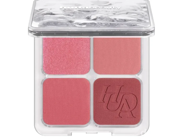 Review Huda Beauty Blush Filter Blurring Blushlighters Palette.