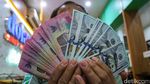 Rupiah Kian Terpuruk, Dolar AS Dekati Rp18.000