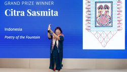 Momen Citra Sasmita Terima Sovereign Asian Art Prize 2026
