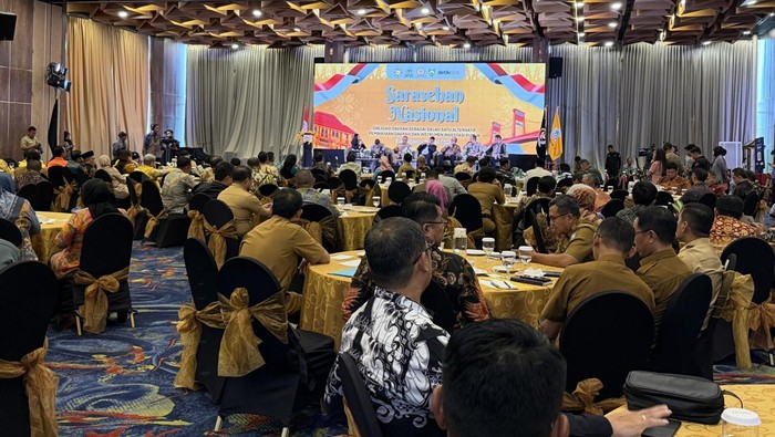 Sesi diskusi Sarasehan Nasional Obligasi Daerah yang digelar di Palembang