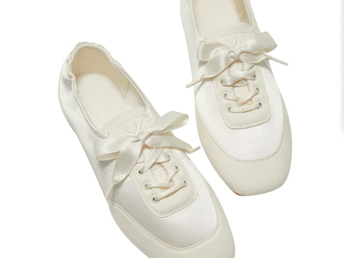 sneakers desainer