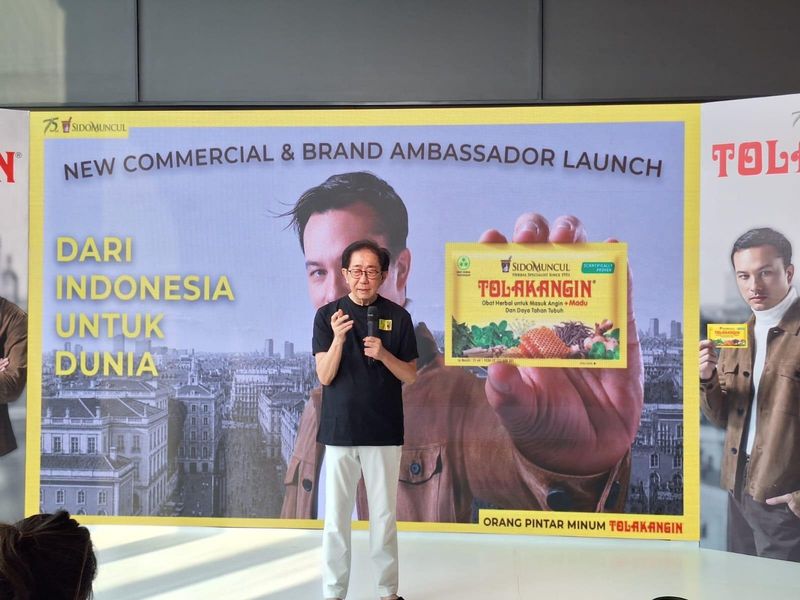 Tolak Angin Gandeng Nicholas Saputra Jadi BA-Perkuat Riset Produk