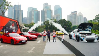 Tempat Petrolhead Ngumpul, 400 Mobil Modifikasi Toyota Ramaikan Jakarta