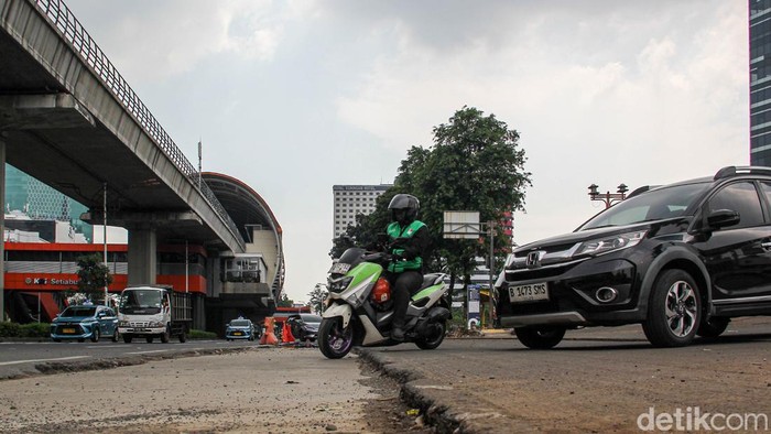 Jalan Raston Ada Revitalisasi, Waspada Jalan Rasuna Said Jadi Tak Rata