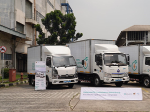 Seirit Ini Kirim-kirim Barang Pakai Truk Listrik
