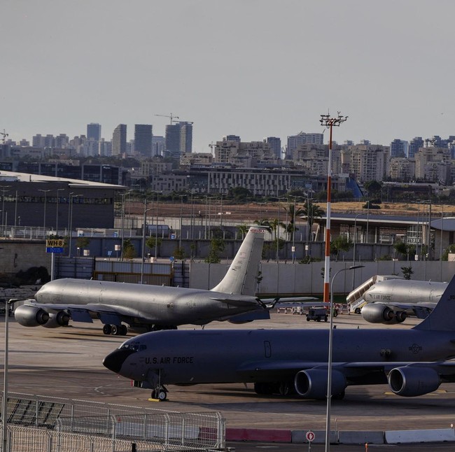 Bandara Ben Gurion Jadi Lokasi Parkir Pesawat Tanker Militer AS