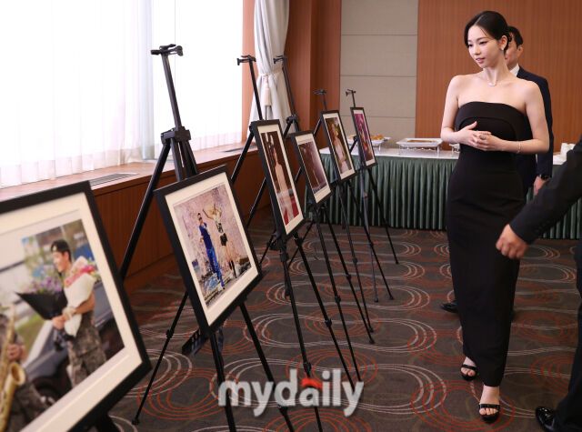 Karina aespa Karina aespa memenangkan penghargaan 'Photogenic of the Year' di 2026 KOPA & Nikon Press Photo Awards.