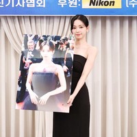Visualnya Unreal Bak AI, Karina aespa Menang Photogenic of the Year