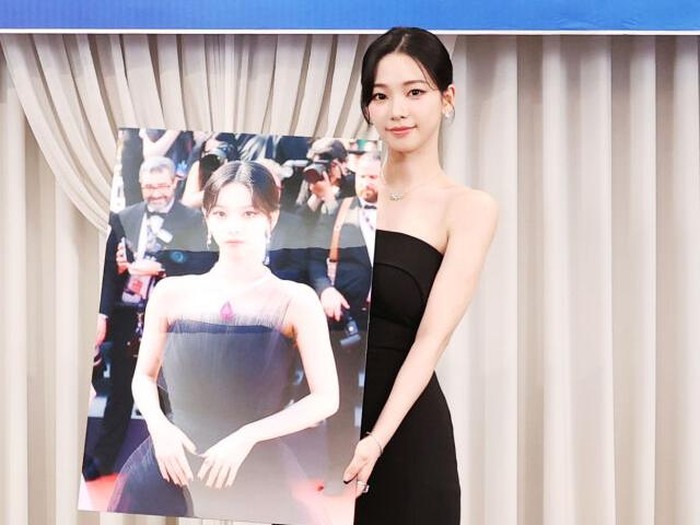 Karina aespa memenangkan penghargaan Photogenic of the Year di 2026 KOPA & Nikon Press Photo Awards.