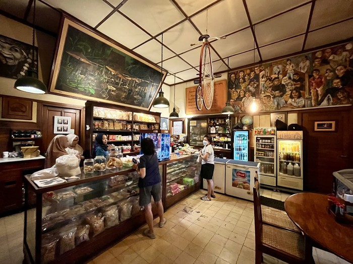 Kuliner legendaris Kuliner legendaris di Bandung