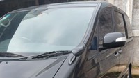 MPV premium berkelir hitam ini ditawarkan dengan nilai limit Rp 99,83 juta dengan uang jaminan sebesar Rp 19,966 juta. Foto: Dok.lelang.go.id