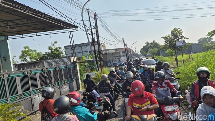 Macet parah Pakal arah Gresik