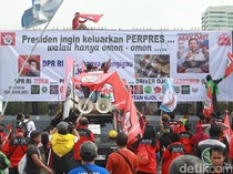 Ojol Demo di DPR Tuntut Tarif Adil
