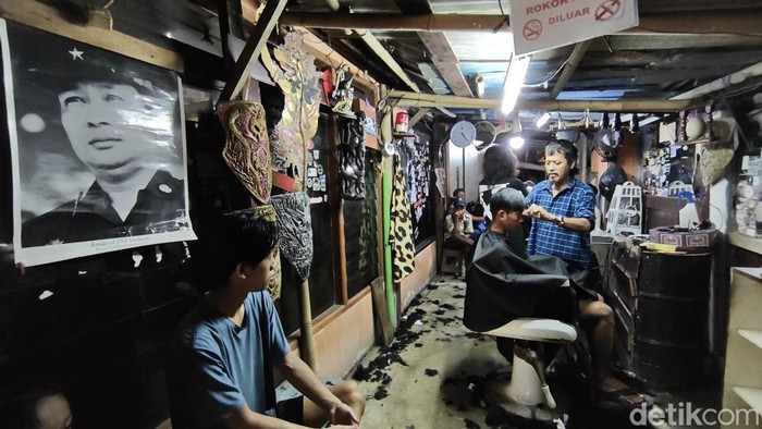 Pangkas Rambut Pemuda Bogor.