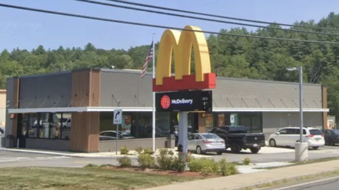 Pegawai McD AS Dipecat Usai Ketahuan ‘Cicipi’ Kentang Goreng Pelanggan