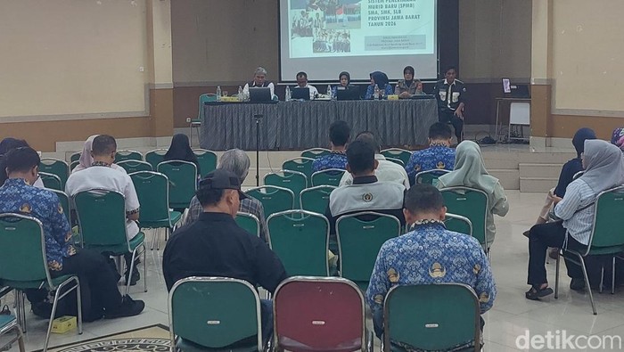 sosialisasi Sekolah Maung di Cimahi