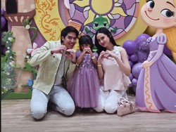 Gaya Kompak El Rumi-Syifa Hadju, Pasutri Baru Hadiri Ultah Anak Kesha Ratuliu