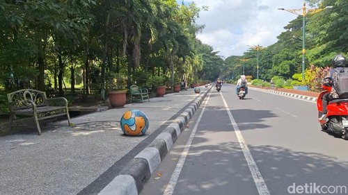 Area Taman Udayana, Kota Mataram, Selasa (19/5/2026)