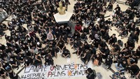 Desak Pengusutan Kasus Kekerasan Seksual, Mahasiswa UPN Jogja Geruduk Rektorat