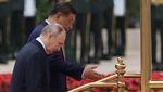 Vladimir Putin Disambut Hangat di Beijing, Bertemu Xi Jinping