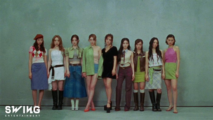Foto: I.O.I rayakan 10 tahun debut dengan rilis Music Video Suddenly. (dok. SWING Entertainment).