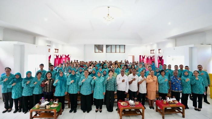 Ketum TP PKK Ajak Pelajar Alor Cegah Kekerasan Perempuan dan Anak