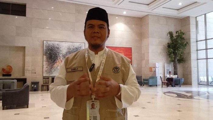 Musyrif Diny PPIH Arab Saudi, KH Sabela Rosyada, saat ditemui di salah satu hotel jemaah Indonesia, di Al-Hidayah Tower Company, Selasa (19/5/2026).