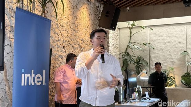 Matius Tirtawirya, Consumer and Gaming Notebook Product Manager Acer Indonesia Matius Tirtawirya, Consumer and Gaming Notebook Product Manager Acer Indonesia