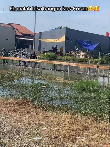 Niat awal cari uang jajan, wanita di Karawang ini sukses bangun aset kos-kosan berkat komisi affiliate TikTok fashion hingga Rp 3 Juta per hari.