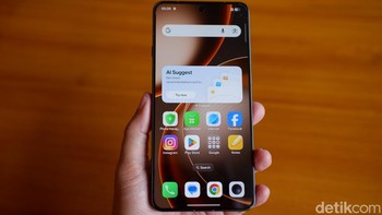 Perangkat ini dirancang untuk tahan terhadap kondisi yang berat, dengan fitur Crystal Shield Glass. Perangkat ini telah memperoleh sertifikasi bintang lima SGS Swiss untuk ketahanan terhadap jatuh dan benturan secara keseluruhan. Selain itu, perangkat ini mendukung ketahanan air tingkat penuh, dengan peringkat IP66, IP68, dan IP69. Foto: Adi FR/detikINET