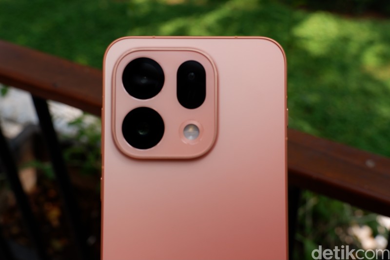 Oppo Find X9s