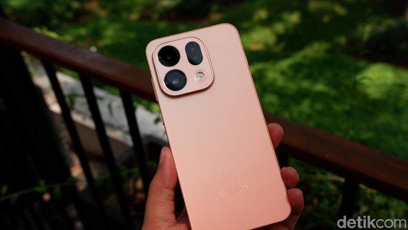 Oppo Find X9s